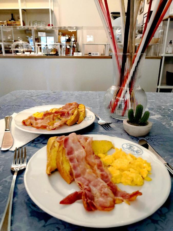 Hotel Iride Suite & Breakfast- Ideale Per Famiglie E Coppie Riccione Exteriör bild